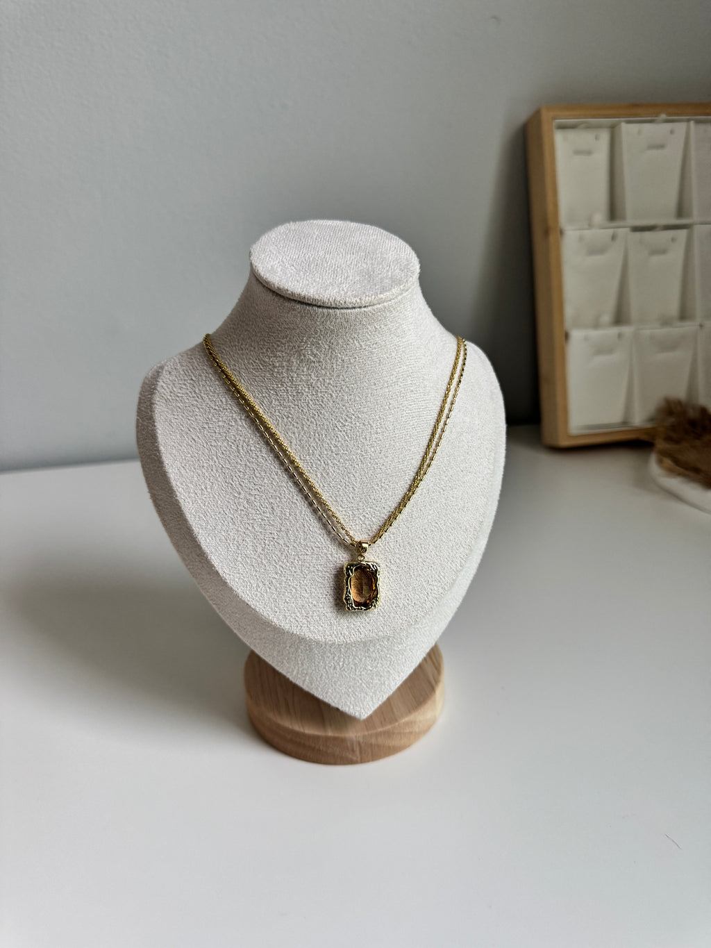 Amber Glow Pendant Necklace