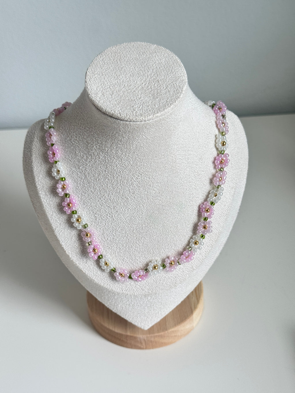 Blush Daisy Beaded Necklace