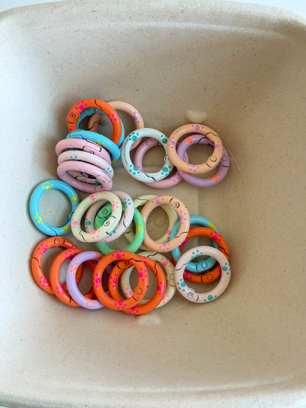 Pastel Paw Print Connector Rings