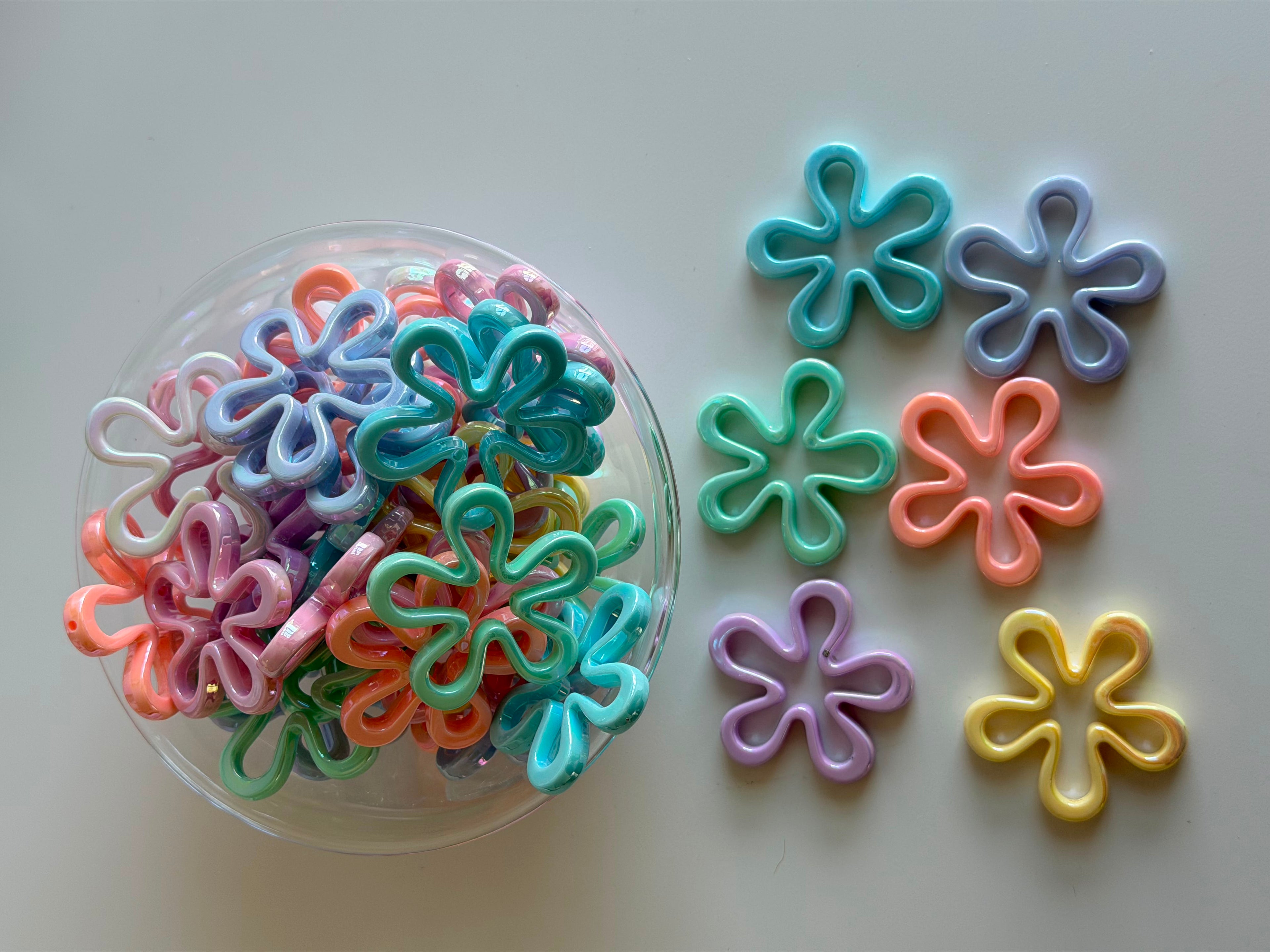 Pastel Flower Frame Acrylic Beads