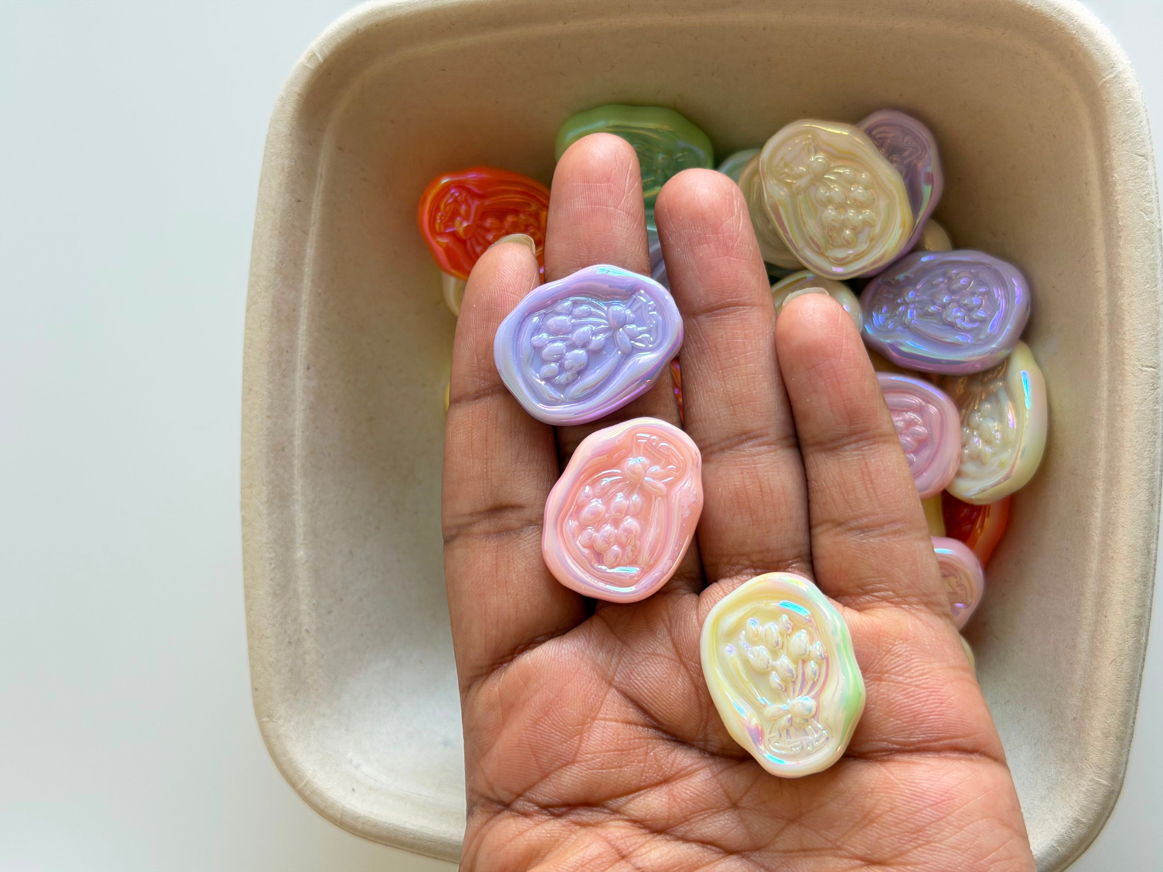 Vintage Floral Cameo Beads