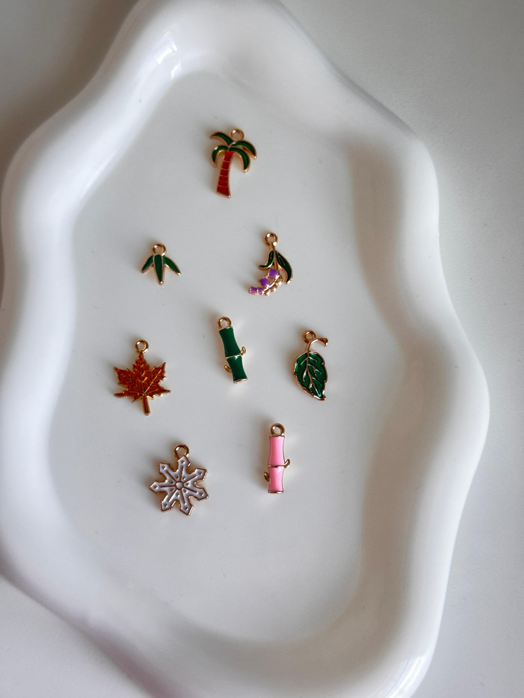 Nature Enamel Charms Mix