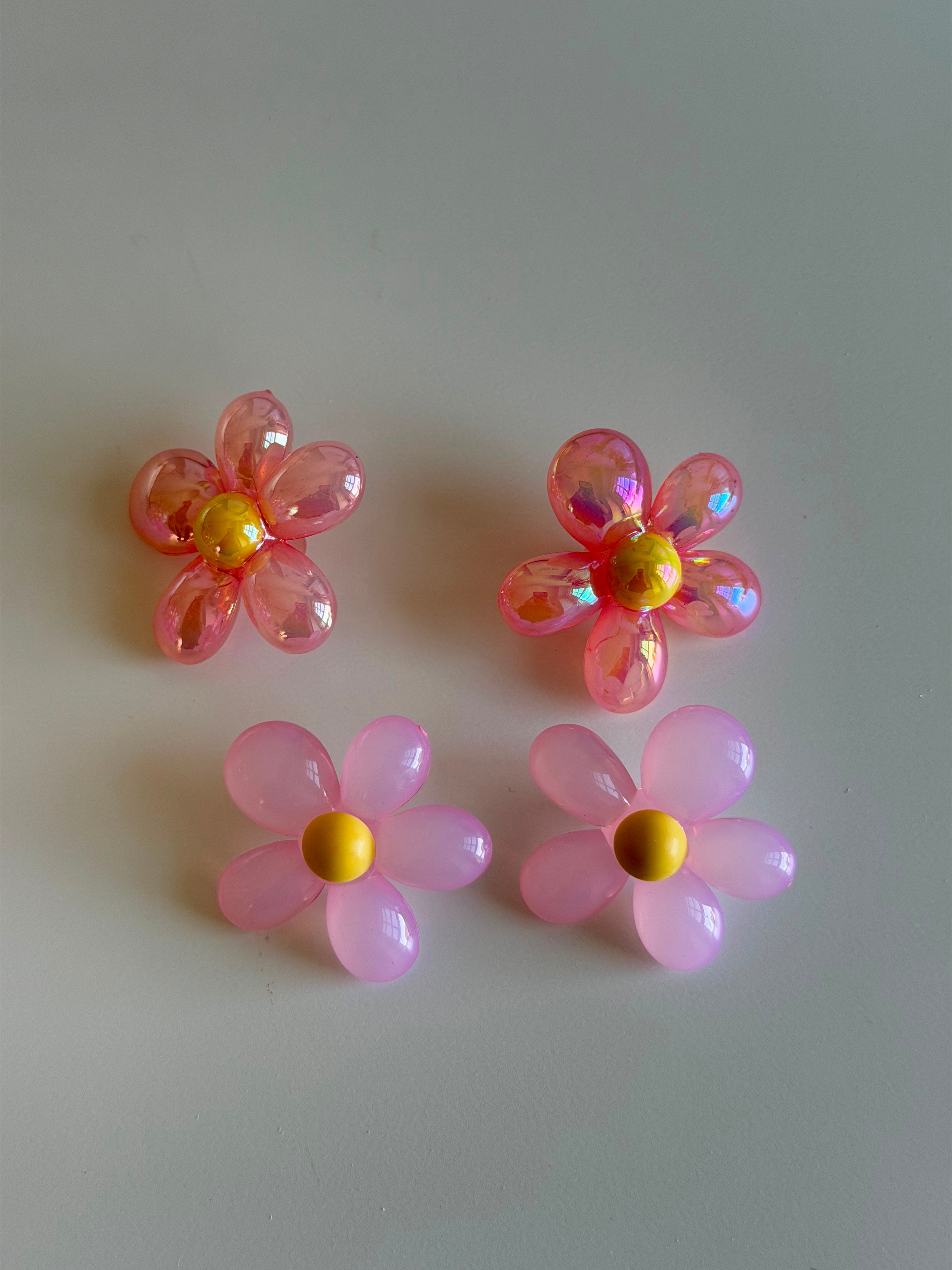 Pastel Daisy Flower Beads